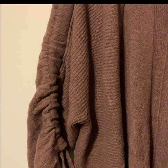 Lucky Brand Wool Blend Ruched Sleeve Cardigan - Picture 2 of 7
